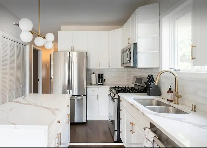 Appartamento New! Spacious Art Deco Modern 5 Bd/3ba Chicago