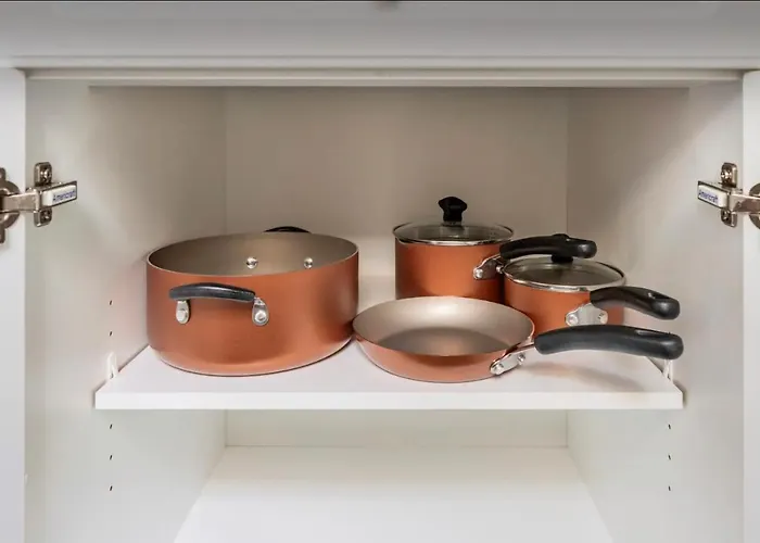 Appartamento New! Spacious Art Deco Modern 5 Bd/3ba Chicago