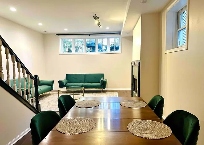 Appartamento New! Spacious Art Deco Modern 5 Bd/3ba Chicago