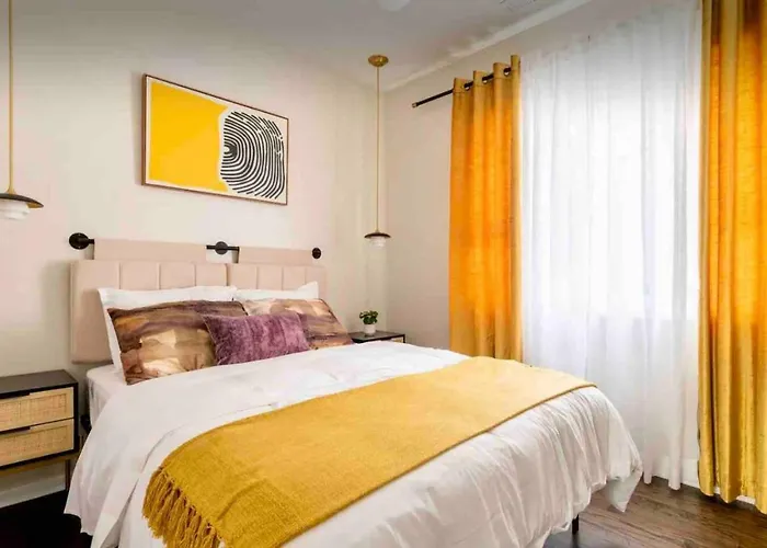 Appartamento New! Spacious Art Deco Modern 5 Bd/3ba