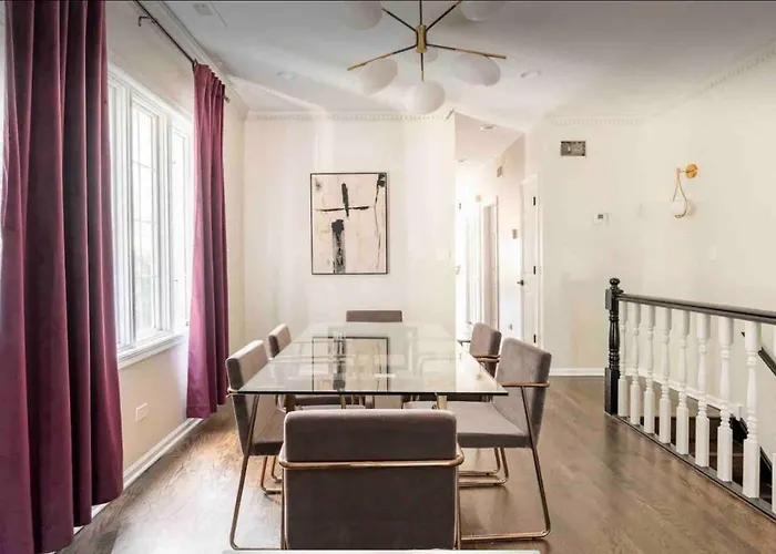 New! Spacious Art Deco Modern 5 Bd/3ba Appartamento Chicago